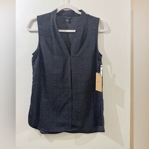 Halogen NWT Black & white dot sleeveless Blouse